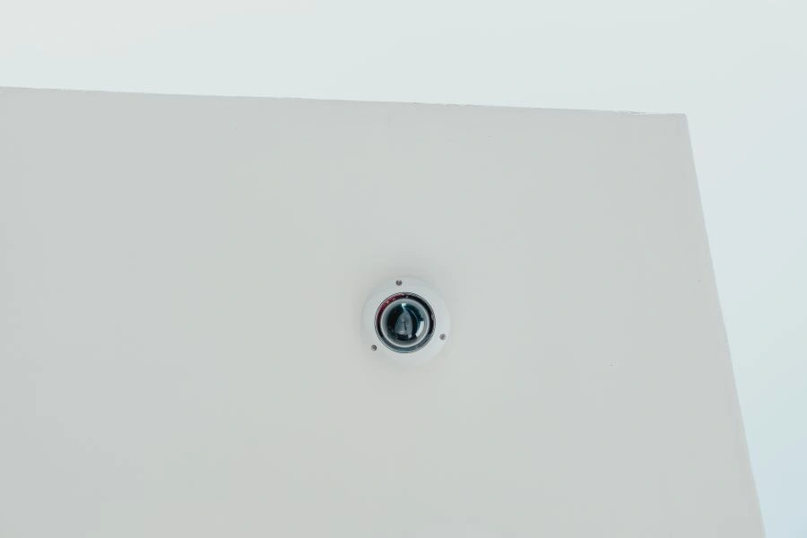 Камера відеоспостереження 6